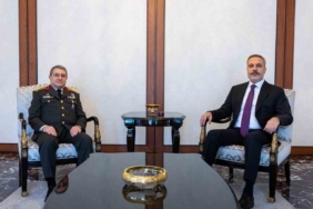 Bakan Fidan, Genelkurmay Başkanı Orgeneral Bayraktaroğlu’nu kabul etti