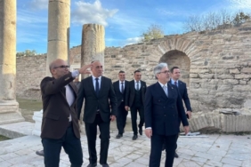 Bakan Yardımcısı Yelkenci, Stratonikeia Antik Kenti’ni gezdi