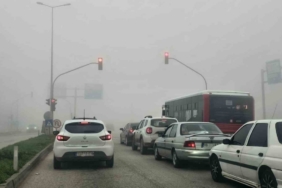 Bandırma’da sabah saatlerinde yoğun sis etkili oldu