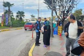 Bandırma’da zabıta ekipleri dilenciyi suçüstü yakaladı