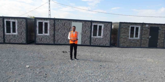 Barınmak için konteyner üretmek isterken seri üretime geçti