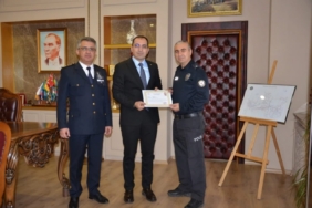 Başarılı polise teşekkür ve tebrik