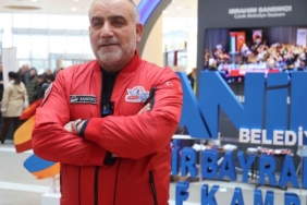 Başkan Sandıkçı: "Hanım kardeşlerimizi yenilikçi teknolojilerle tanıştırıyor, mesleki istihdam atağımızı sürdürüyoruz"