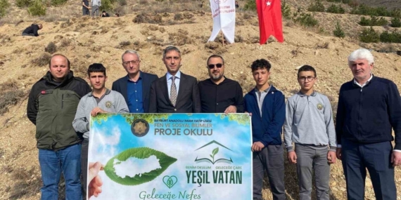 Bayburt Anadolu İmam Hatip Lisesi tarafından hatıra ormanı oluşturuldu