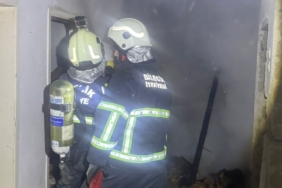 Bilecik’te metruk bina yangın