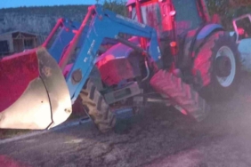 Bilecik’te traktör ile minibüs çarpıştı: 3 yaralı