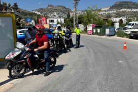 Bodrum’da abartı egzozlu motosiklete 28 bin 937 lira ceza