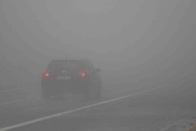 Bolu Dağı’nda göz gözü görmüyor: Görüş mesafesi 25 metreye düştü