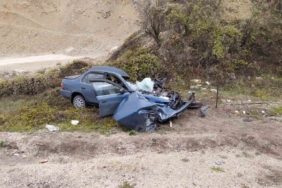 Bolu’da kamyon otomobille çarpıştı: 1 ölü, 1 yaralı