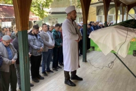 Boynu kesilen anne toprağa verildi, engelli oğlu adliyeye sevk edildi