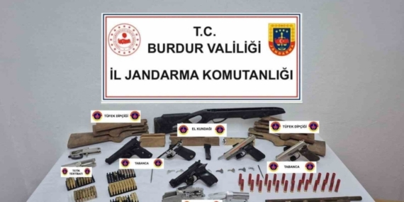 Burdur’da silah ve tarihi eser kaçakçılığı operasyonu