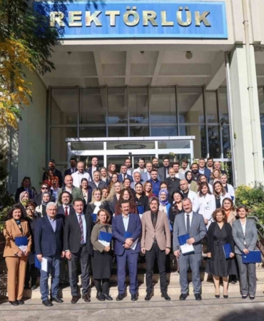 BUÜ’de akademik başarı hızı yükselmeye devam ediyor