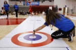 Büyükşehir kız çocuklarını floor curling sporu ile tanıştırdı