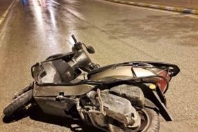 Çanakkale’de yağmur nedeniyle kayganlaşan yolda düşen motosikletli hayatını kaybetti