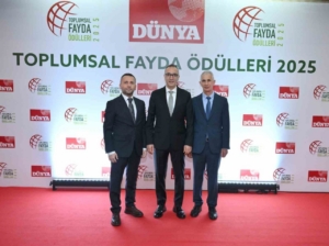 Çayeli Bakır’ın ‘Arıcılığı Geliştirme Projesi’ne Toplumsal Fayda Ödülü