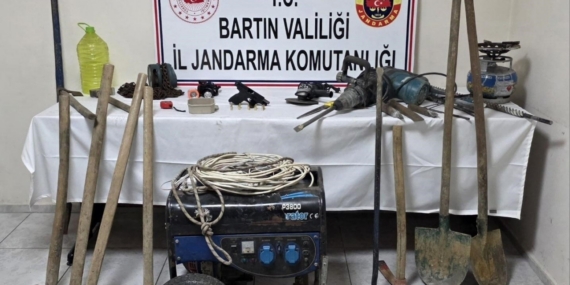 Define avcılarına suçüstü: 2 gözaltı