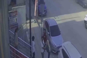 Deprem paniğiyle kaçan vatandaşların o anları kamerada