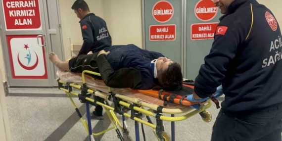 Devrilen motosikletteki kişi yaralandı