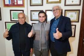 Doktorların 17 yıl önce "ameliyat olmazsa ölür" dediği çocuk doğru teşhisle hayata tutundu