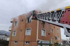 Dörtyol’da ev yangını