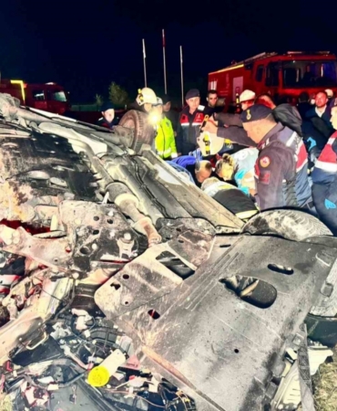 Edirne’de hatalı sollama zincirleme kazaya neden oldu: 1 ölü, 2 yaralı