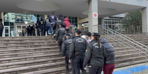 Edirne’de yasa dışı bahis operasyonunda 11 şüpheli tutuklandı