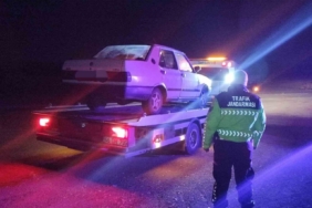 Ehliyetsiz alkollü sürücüye 45 bin lira ceza kesildi