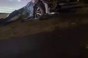 Ehliyetsiz sürücü park halindeki araçlara çarptı: 1 yaralı