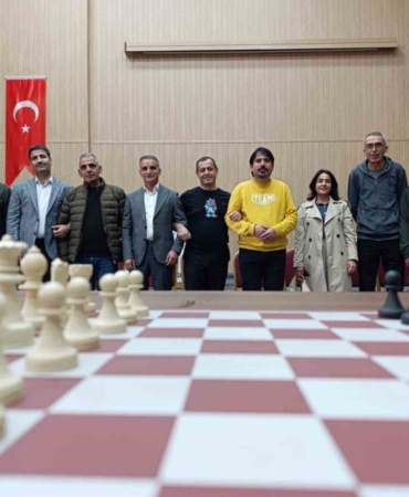 Elazığ’da düzenlenen satranç turnuvası sona erdi