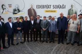 Erzurum Büyükşehir Belediyesi Dil ve Edebiyat Konağı’na yoğun ilgi