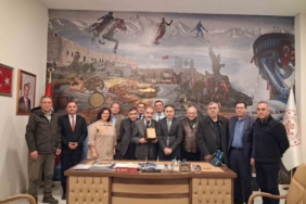 Erzurum’da halk kültürünün hafızası Muhsin Koç, 38 yılın ardından emekli oldu