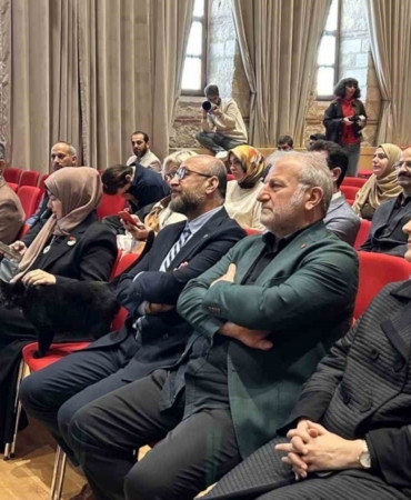 Esenler Belediyesi Rami Kütüphanesi’nde Uluslararası Yazarlar Buluşması programı düzenledi