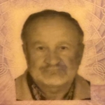 Eşinden haber alamayınca garaja indi, otomobilin içinde ölü buldu