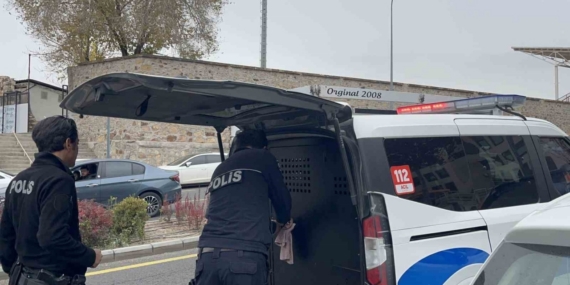 Eşinin bıçakladığı adam, eşini adliye çevresinde pompalı tüfek ile bekledi