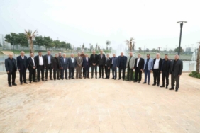 Eyyübiye’de belediye ve ilçe esnafından temizlik için ortak adım