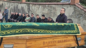 Gazeteci Hikmet Sönmez, evine son kez götürüldü