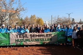 Gaziantep Büyükşehir’in YEŞİLANTEP projesi ile şehir merkezi ağaçlanıyor