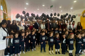 Gaziantep Kolej Vakfı Anaokulu’nda "Ata’m" sergisi büyük ilgi gördü