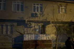 Gebze’de çatlak ve kayma tespit edilen 2 katlı bina tahliye edildi