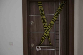 Göreve gelmeyen polis memuru, kendisini kontrol için gelen mesai arkadaşları tarafından ölü bulundu