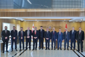 Gürcistan Altyapı Bakanı Sokhadze’den, Bakan Uraloğlu’na başsağlığı