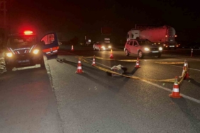 Hafif ticari aracın çarptığı yaşlı adam hayatını kaybetti