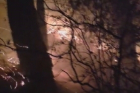 Hatay’da yıldırım düşmesiyle çıkan orman yangına müdahale devam ediyor