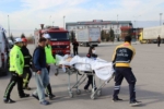 Helikopter ambulans, motosiklet kazasında ağır yaralanan çocuk için havalandı