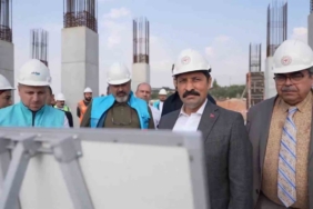 İskenderun devlet hastanesinde inşa çalışmaları sürüyor