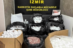 İzmir’de 316 binin üzerinde uyuşturucu hap yakalandı