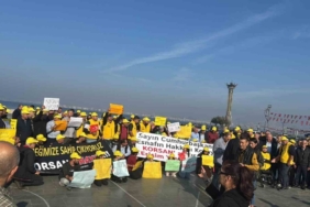 İzmir’de taksicilerden ‘korsana hayır’ konvoyuna başkandan şartlı destek