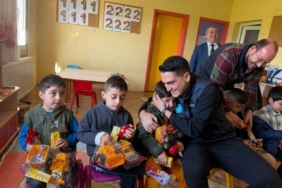 İzmir’de Ülkü Ocakları’ndan eğitime destek