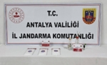 Jandarma uyuşturucu operasyonunda 1 kilo 210 gram uyuşturucu madde ele geçirildi