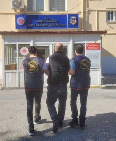 Jandarmadan aranan şahıslara yönelik operasyon